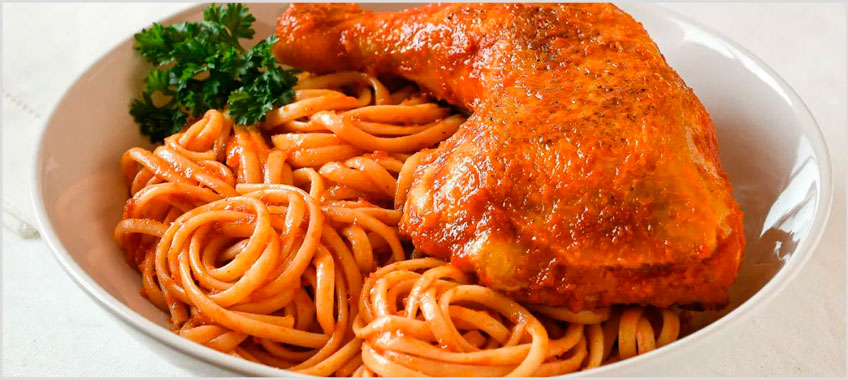 Fideos con Pollo